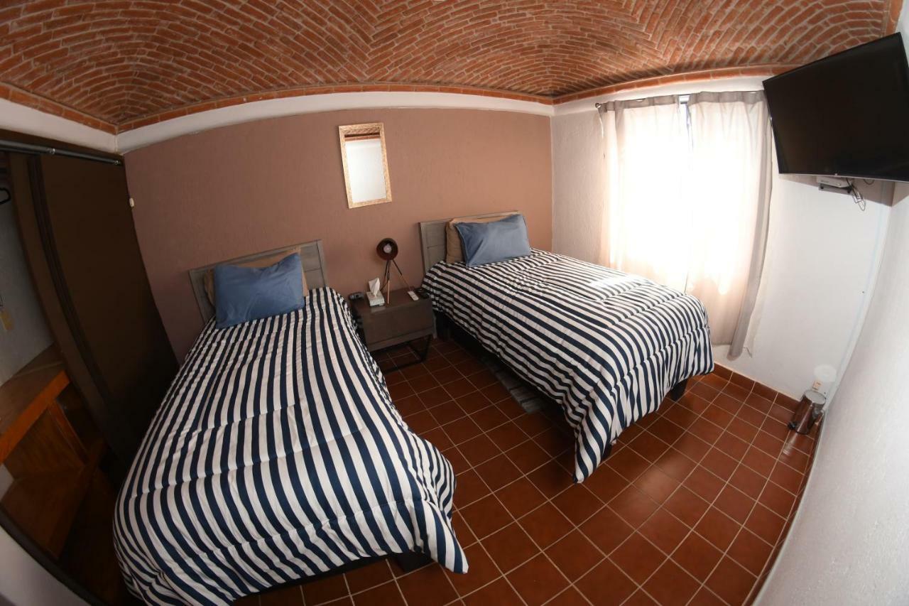 Homestay The House Of Cinema Guanajuato