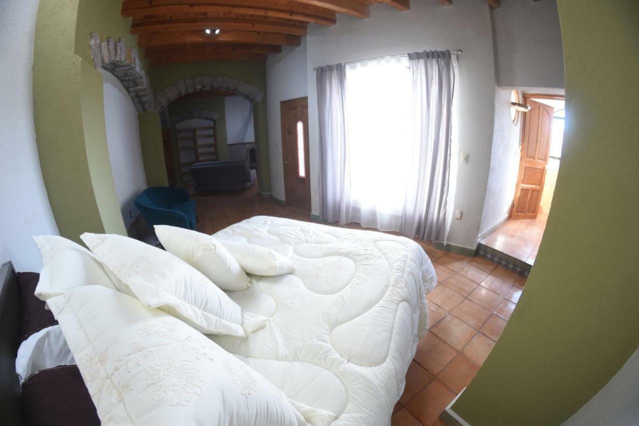 The House Of Cinema Homestay Guanajuato